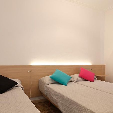 Apartaments Olivier Barselona Oda fotoğraf