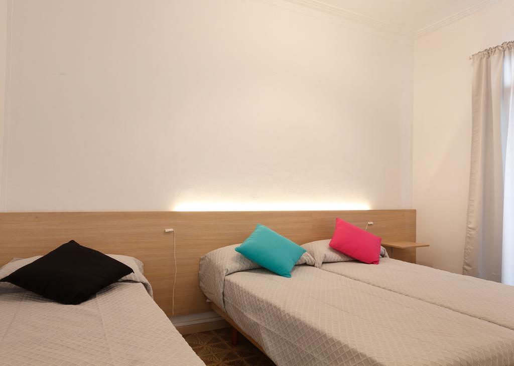 Apartaments Olivier Barselona Oda fotoğraf