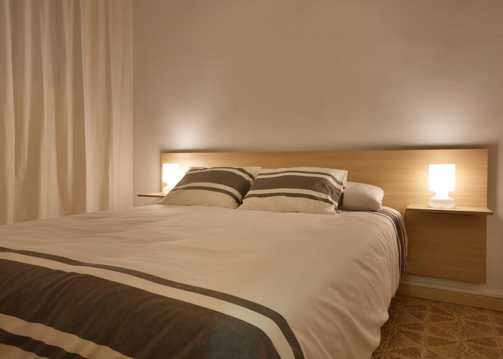 Apartaments Olivier Barselona Oda fotoğraf
